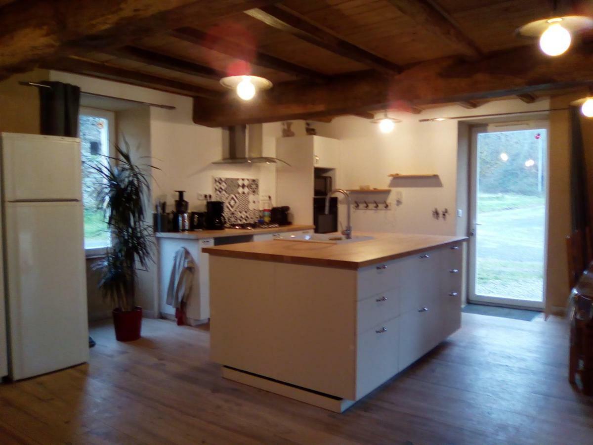 Chambres D'Hotes "La Source" Mareuil-sur-Lay Buitenkant foto